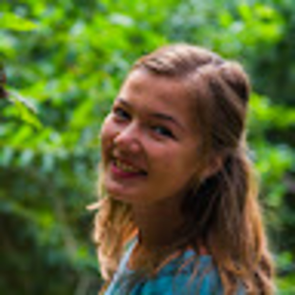 Meet your Posher, Oana